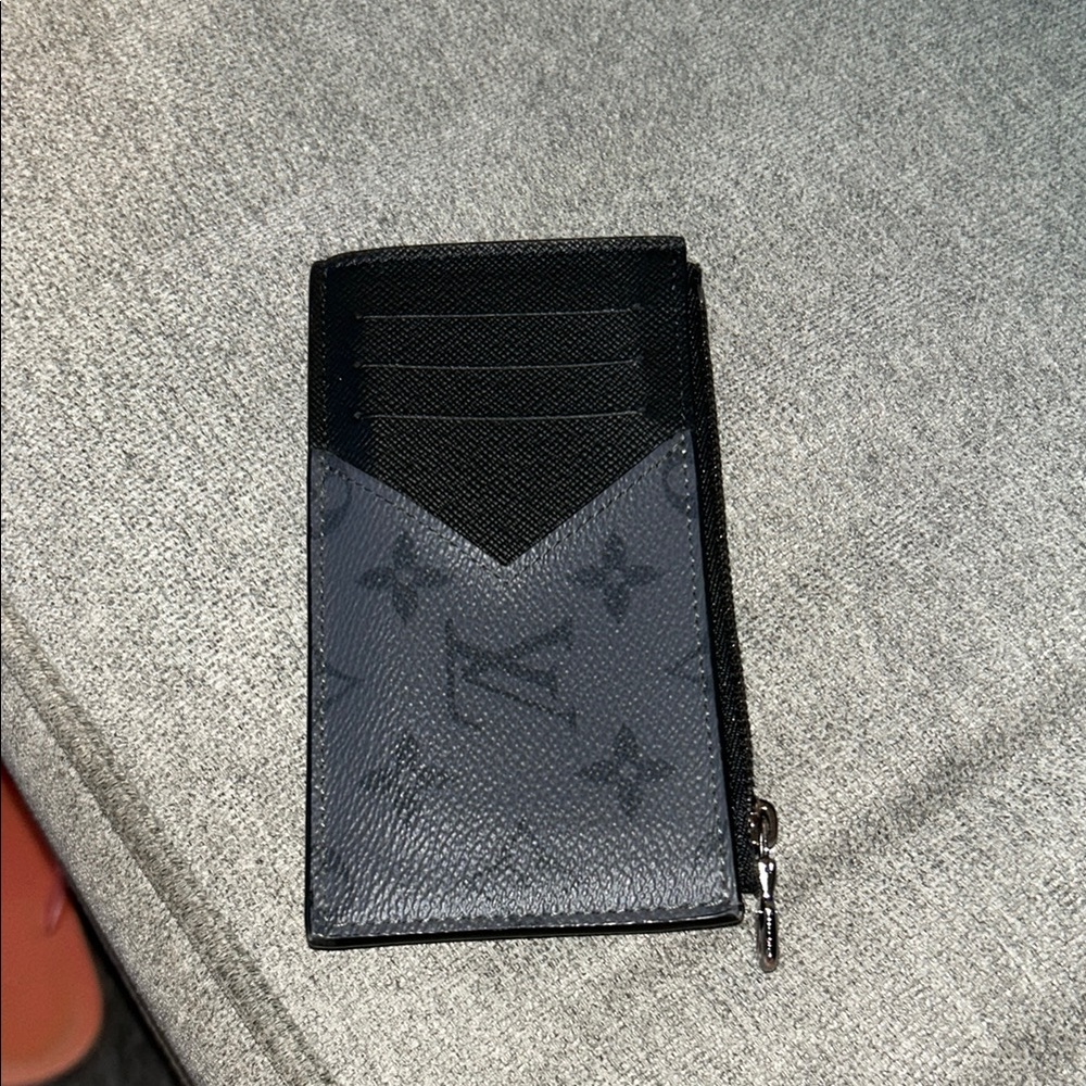Louis Vuitton Black Textured Leather Key Card Holder